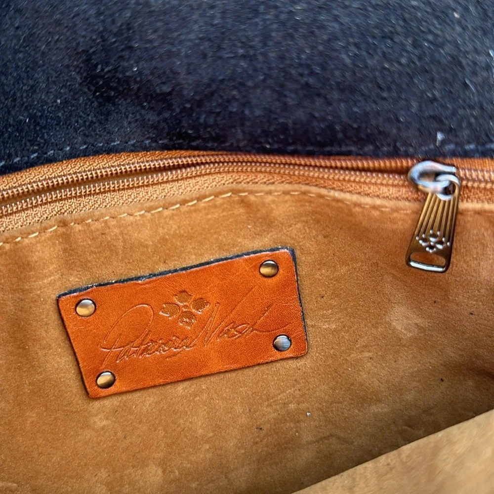 Patricia Nash Black Leather Sarola Map Print
Crossbody Purse NWT - Picture 14 of 16